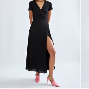 Aritzia Babaton Slip Wrap Dress in size Large